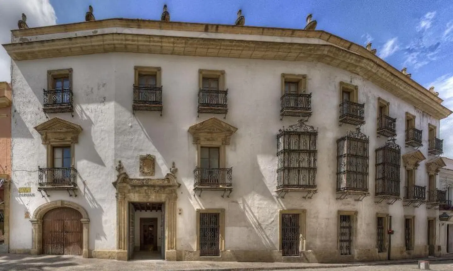 Palacio del Virrey Laserna EXTERIOR