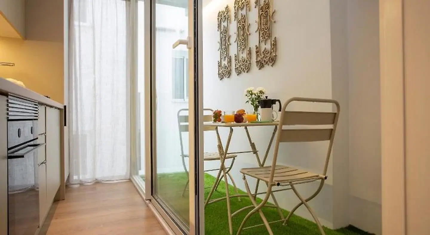 SingularStays Mercado Central HEALTH_BEAUTY
