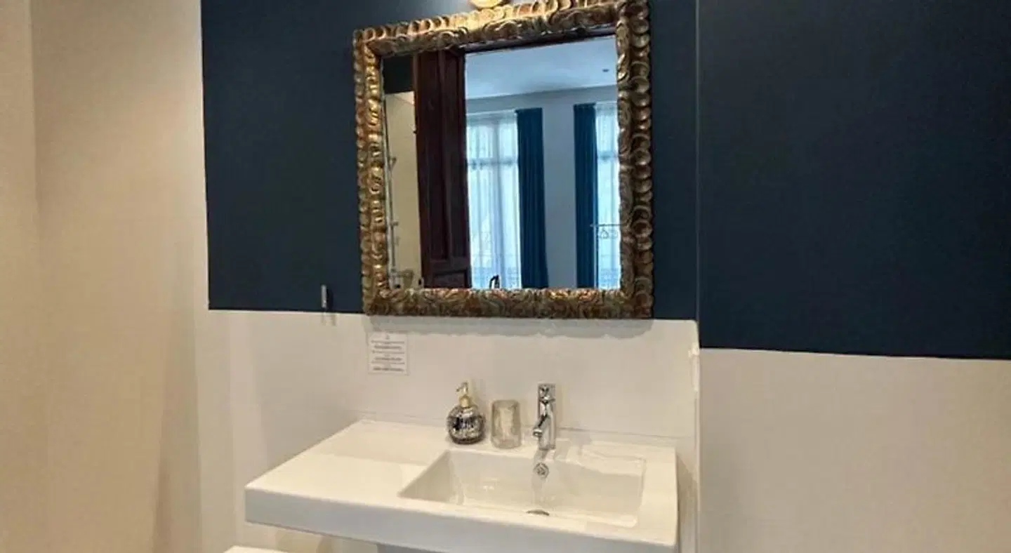 L'Esplai Valencia Badezimmer