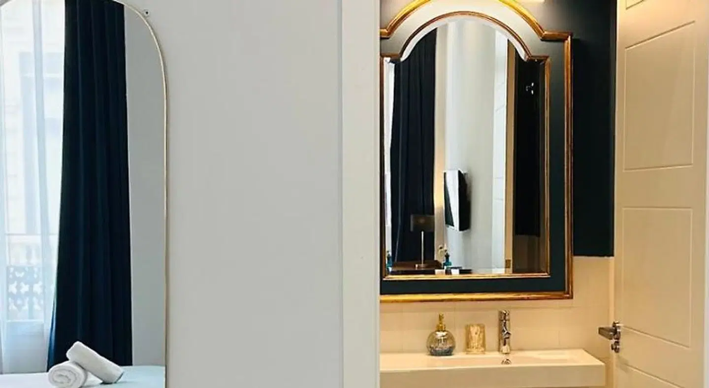L'Esplai Valencia Badezimmer