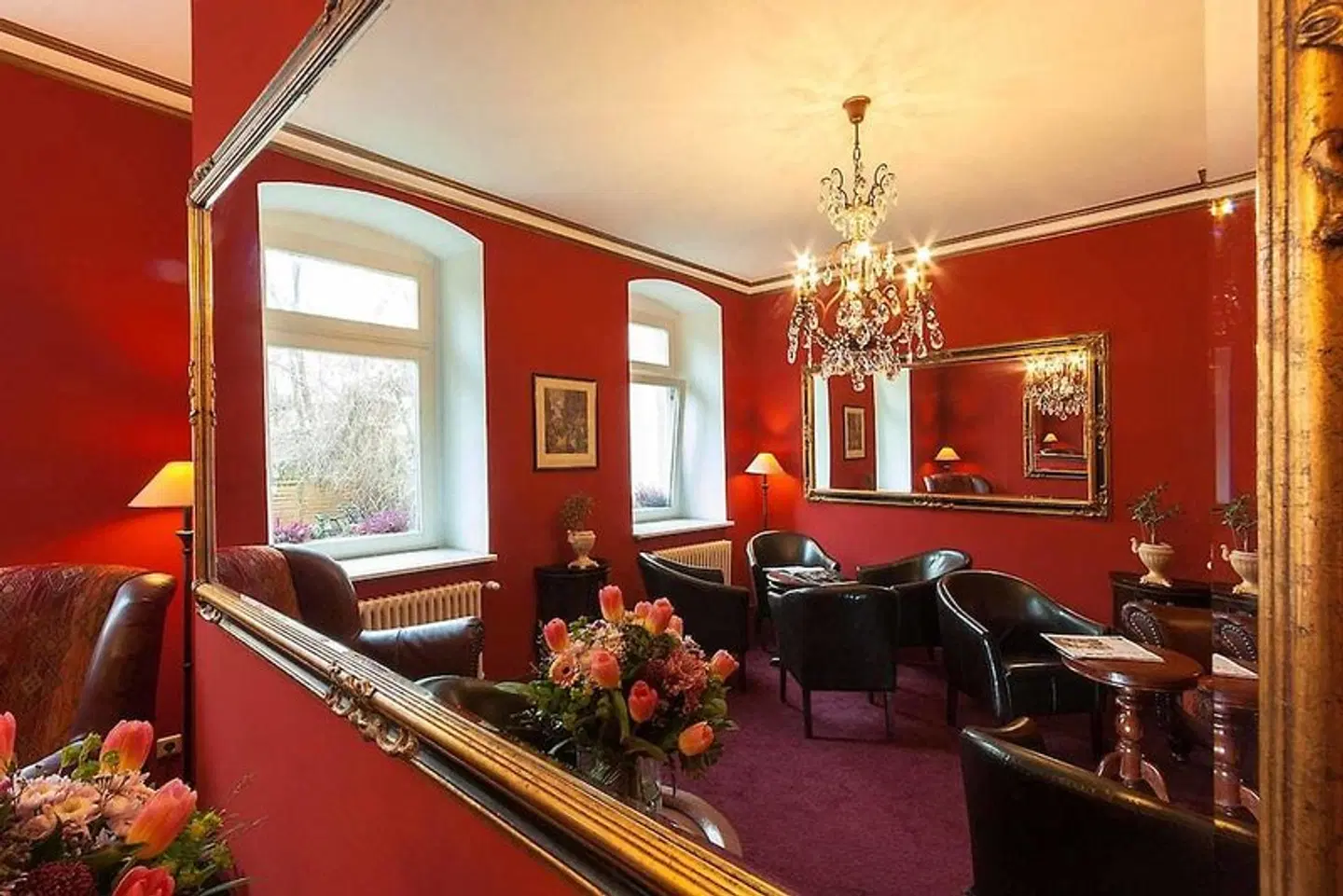 Myer's LOUNGE_LOBBY