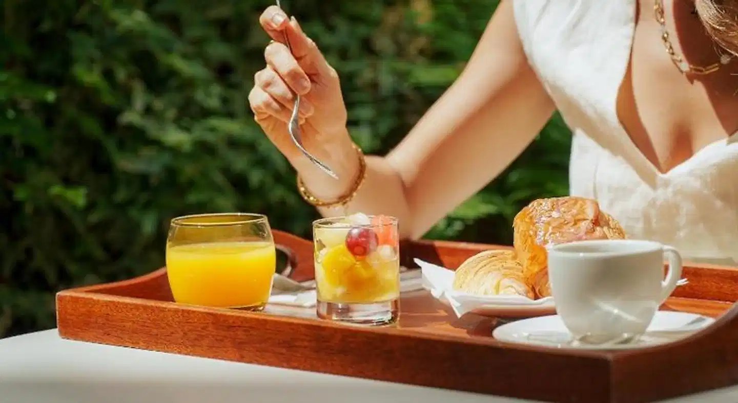 Le Walt Eiffel Personen