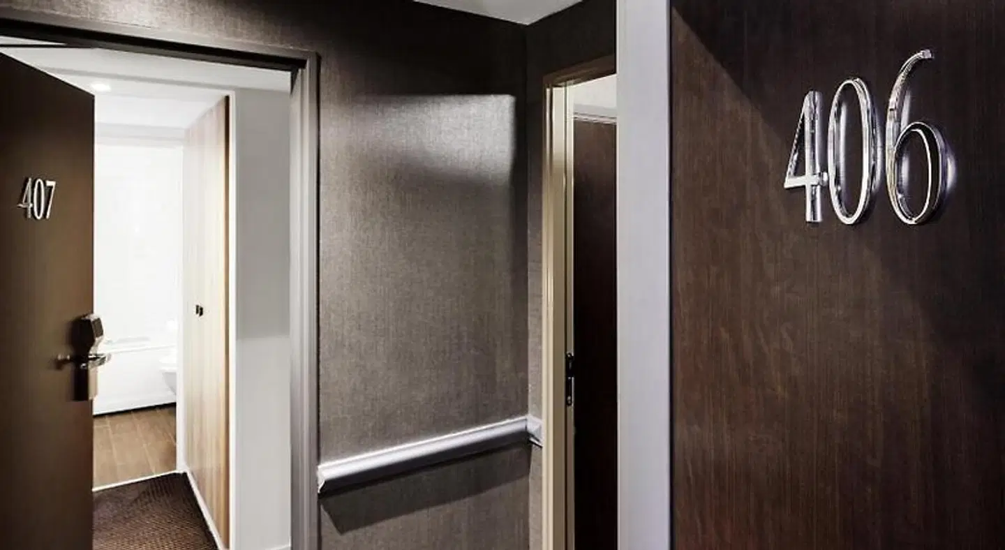 Plaza Tour Eiffel Badezimmer