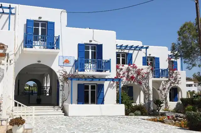 Paros Inn Aussenansicht