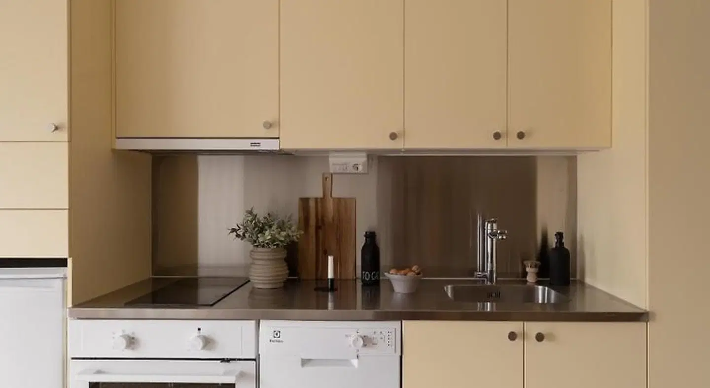 Waterfront Cabins Lobby