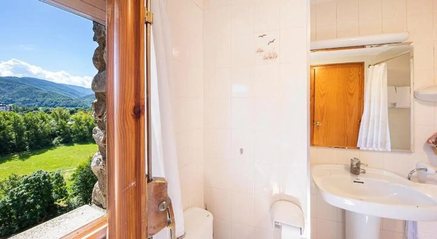 Hotel La Glorieta Badezimmer