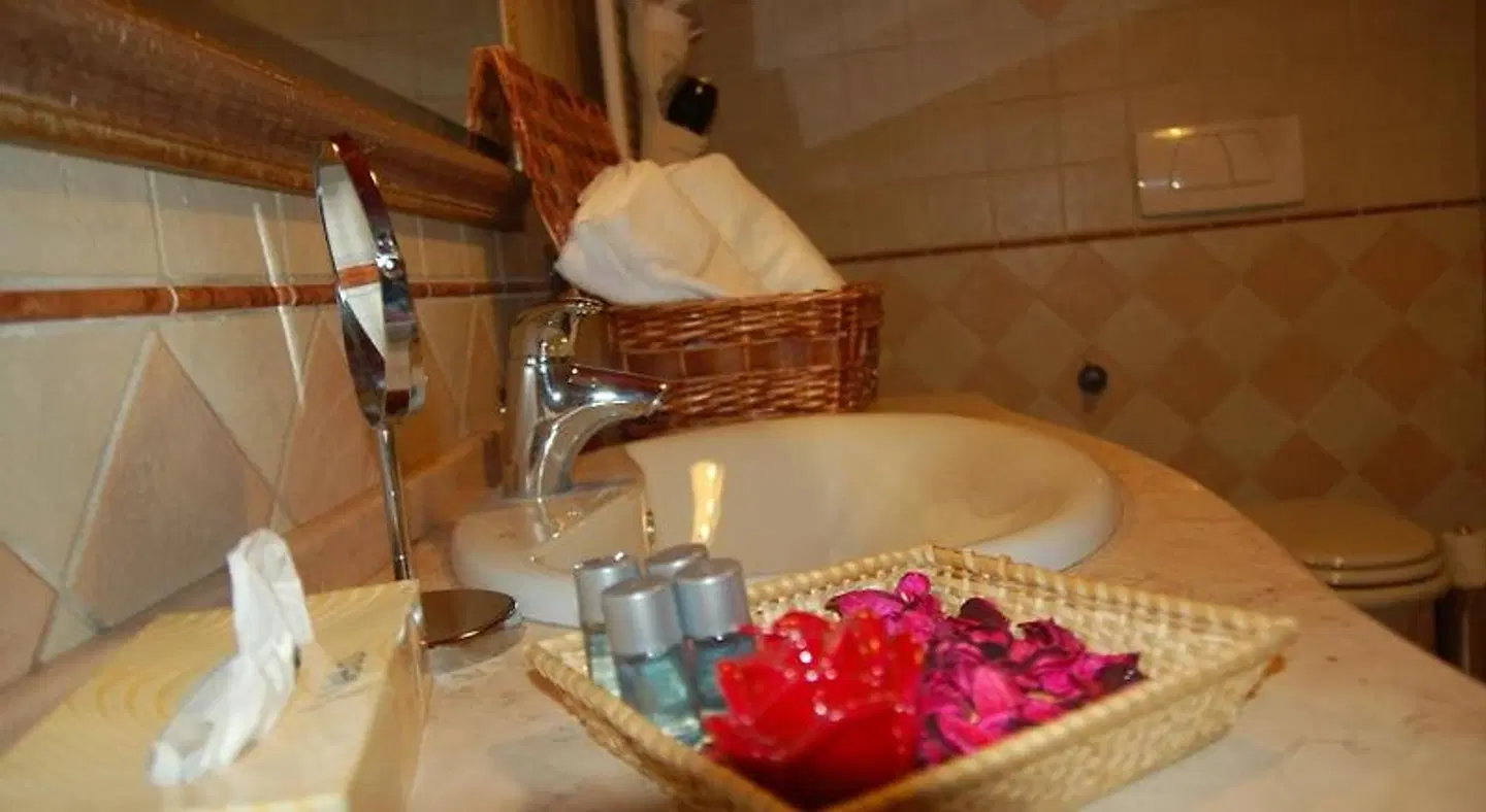 La Rosa Scarlatta Badezimmer