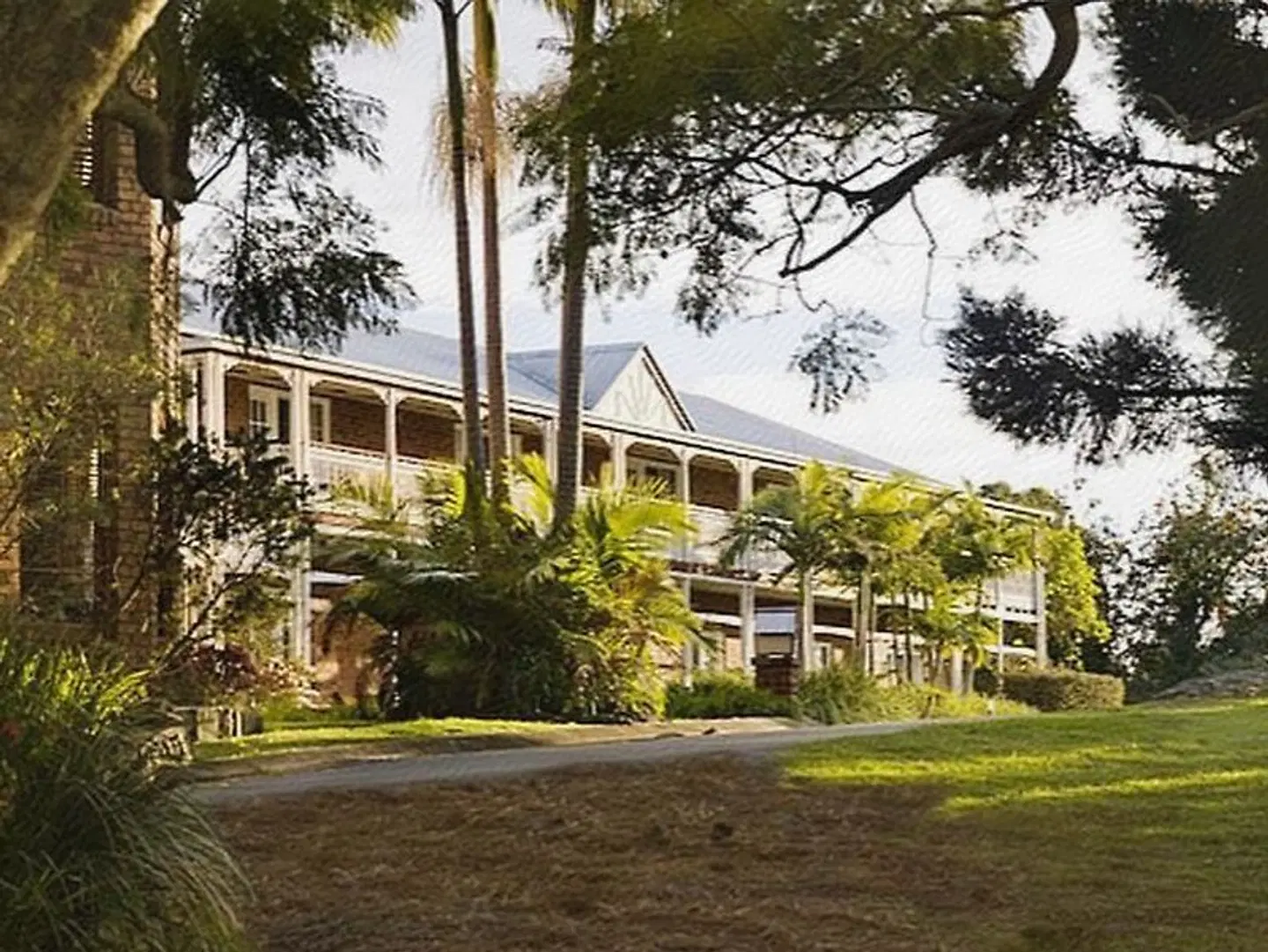 Clouds of Montville EXTERIOR