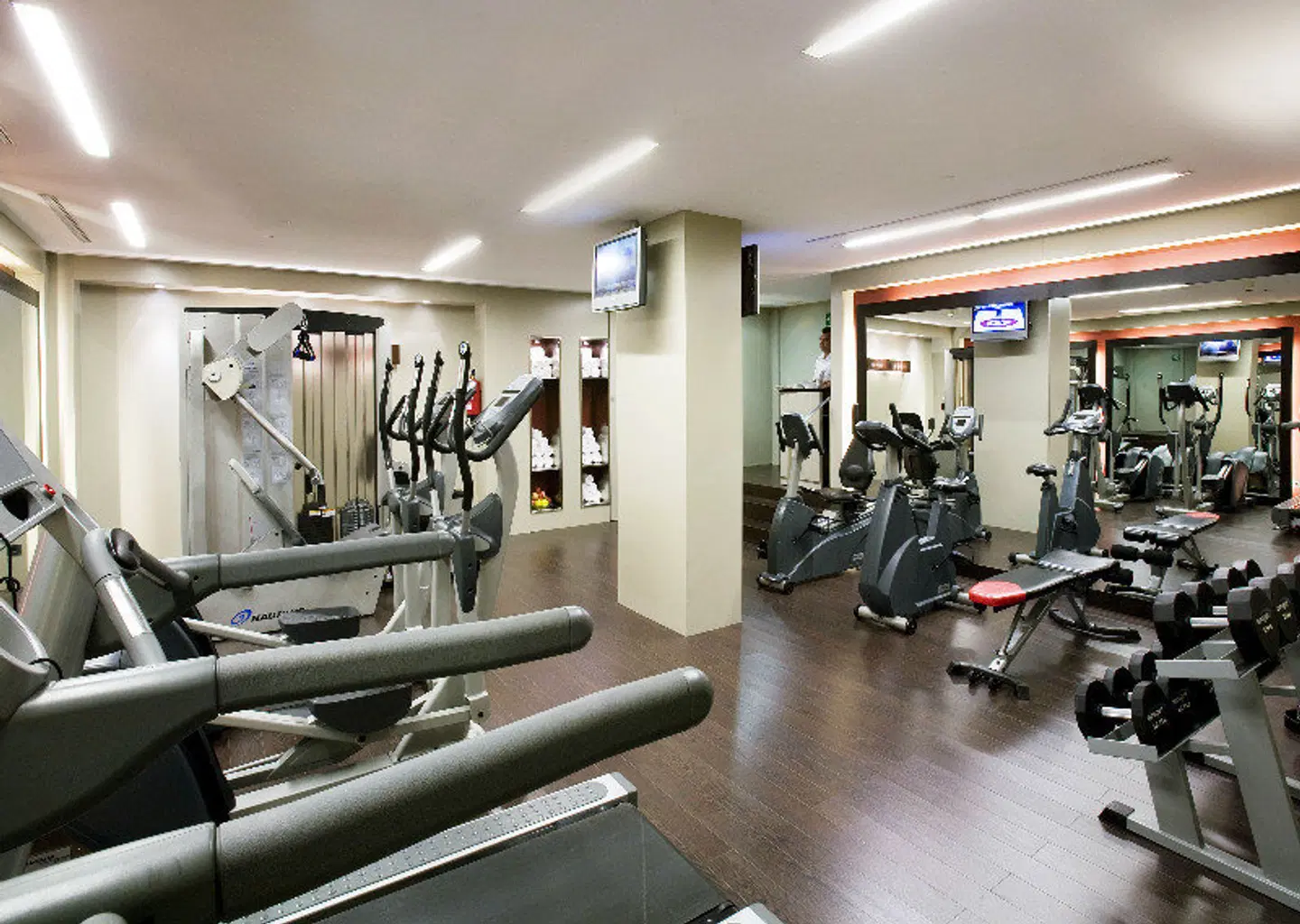 Majestic Residence SPORTS_AND_LEISURE