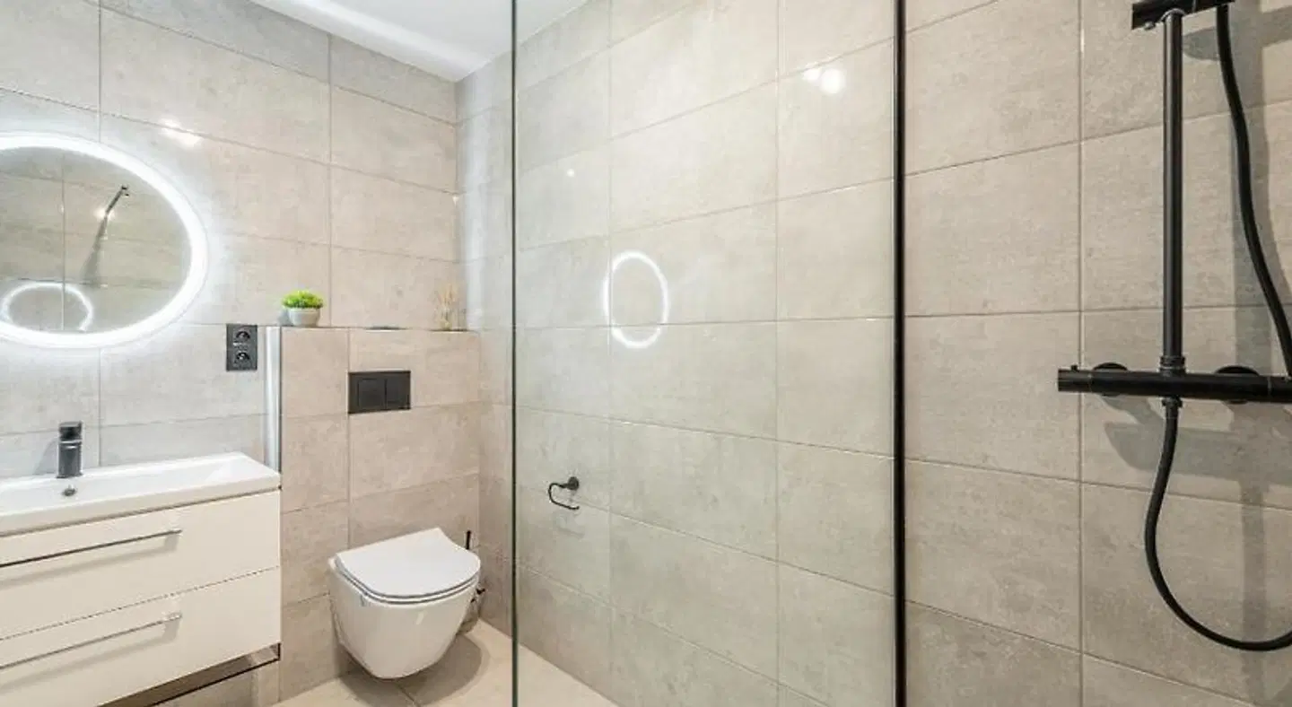 Apartamenty Proeko Kolobrzeg Badezimmer