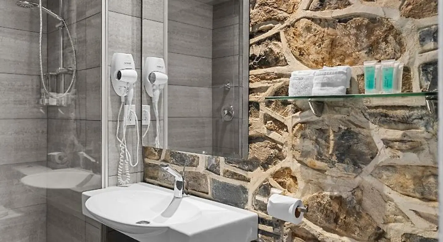 Auberge Place d'Armes Badezimmer