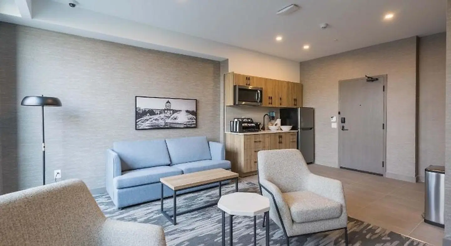 Sandman Signature Winnipeg Airport Hotel & Suites ROOM_EXAMPLE