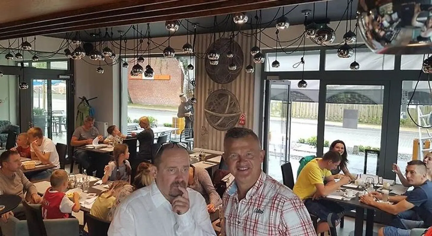 Armada Holiday House PEOPLE