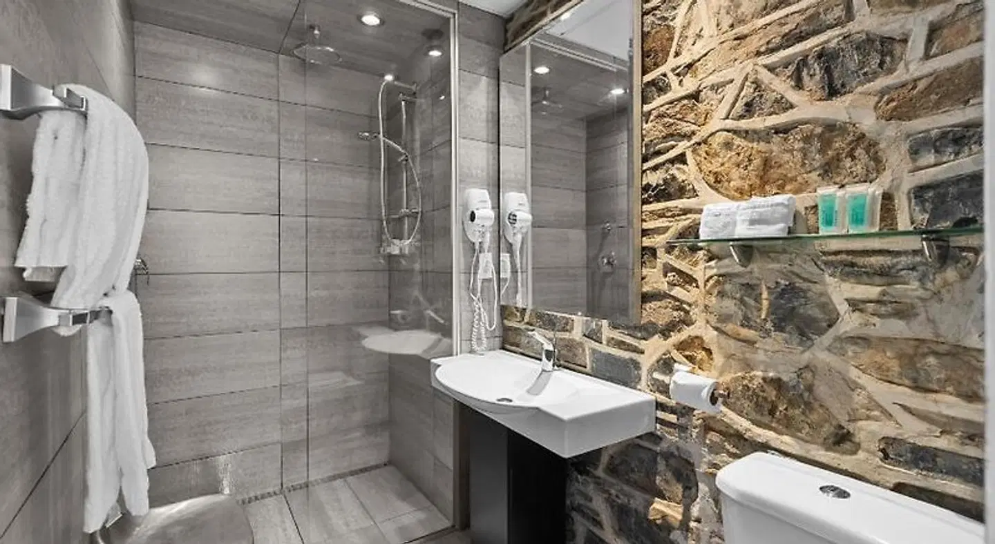 Auberge Place d'Armes Badezimmer