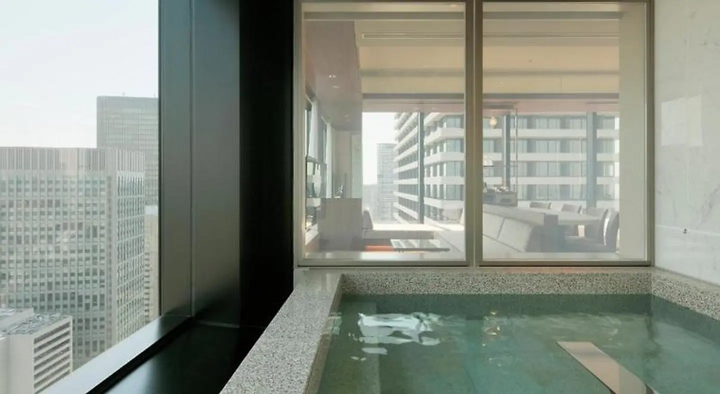 Candeo Hotels Osaka The Tower Hallenbad