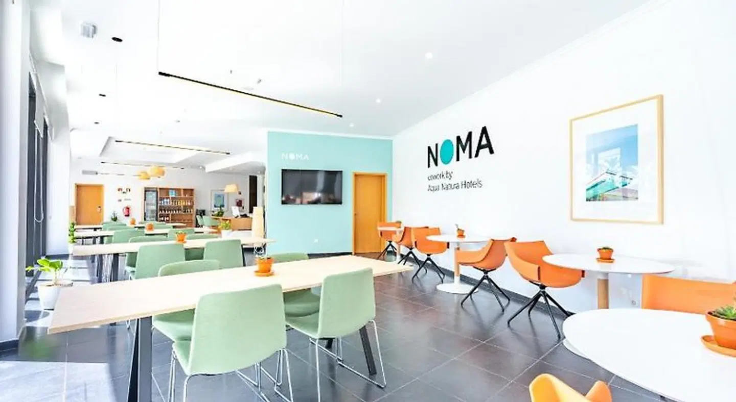 Studios by Aqua Natura Hotels Bar
