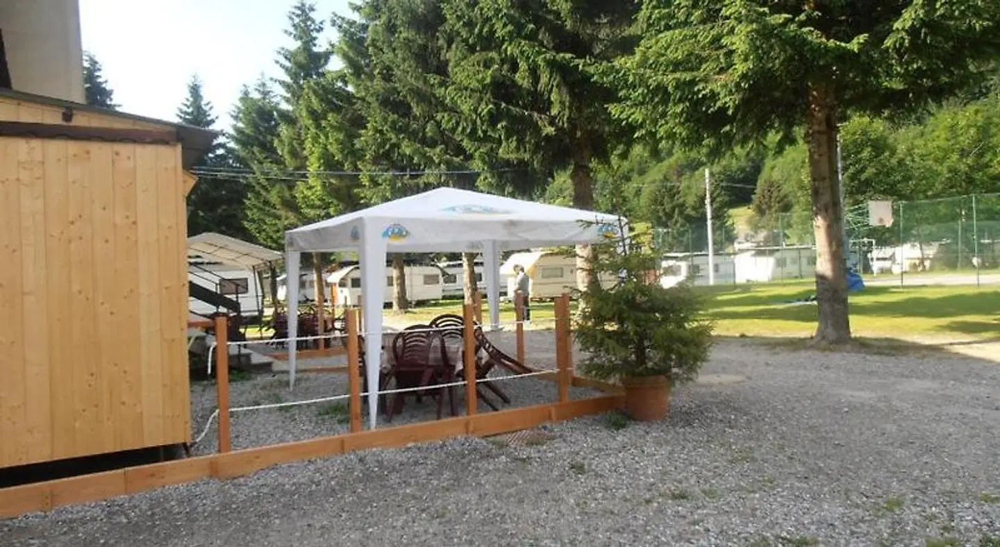 Campodolcino Camping Garten