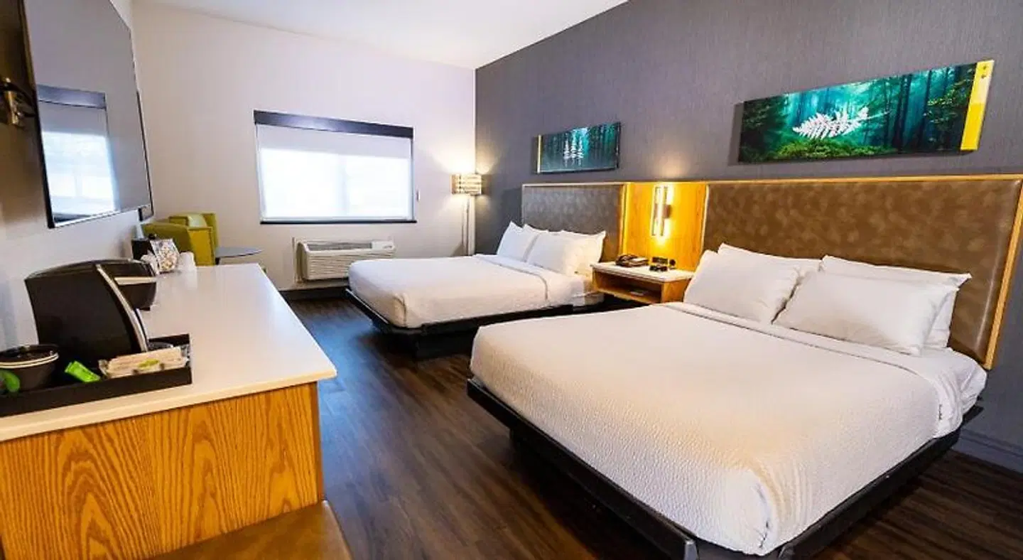 Creekside Hotel & Suites Canyonville ROOM_EXAMPLE