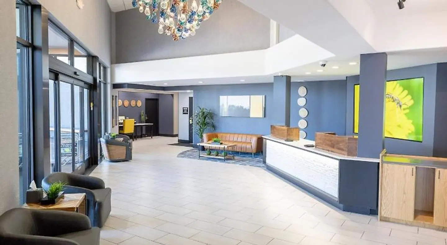 Creekside Hotel & Suites Canyonville LOUNGE_LOBBY