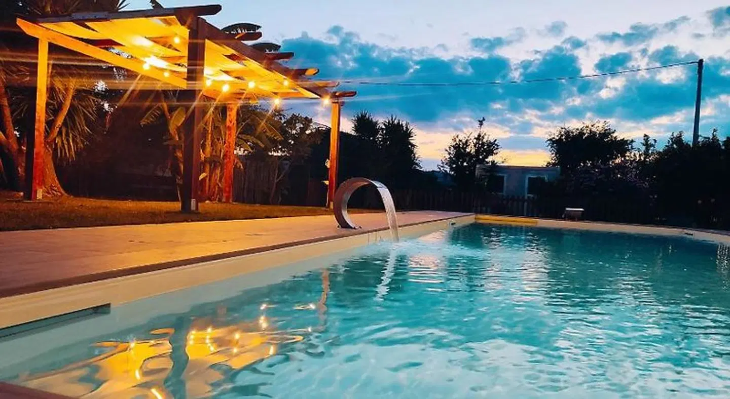 B&B Prima Luce OUTDOOR_POOL