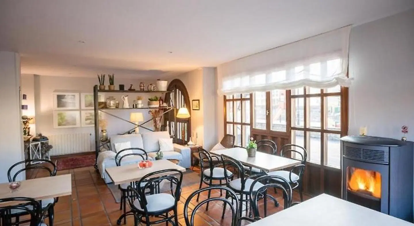 Posada La Fuentona de Ruente Restaurant