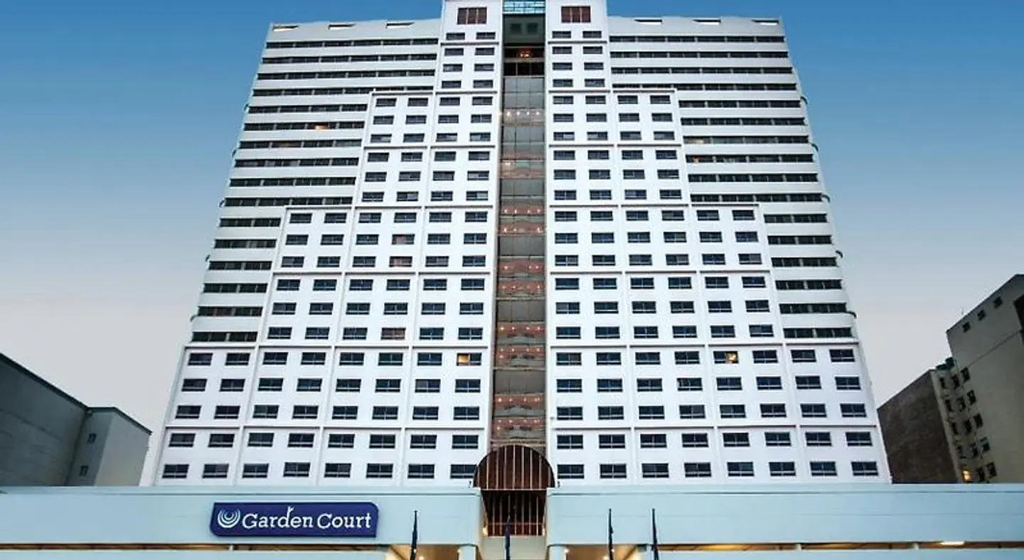 Garden Court Marine Parade EXTERIOR