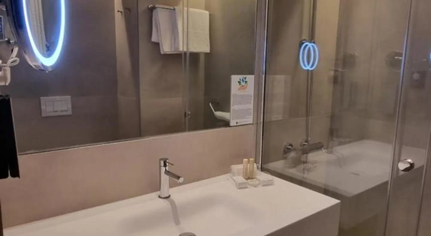 Hotel Principe Ávila Badezimmer