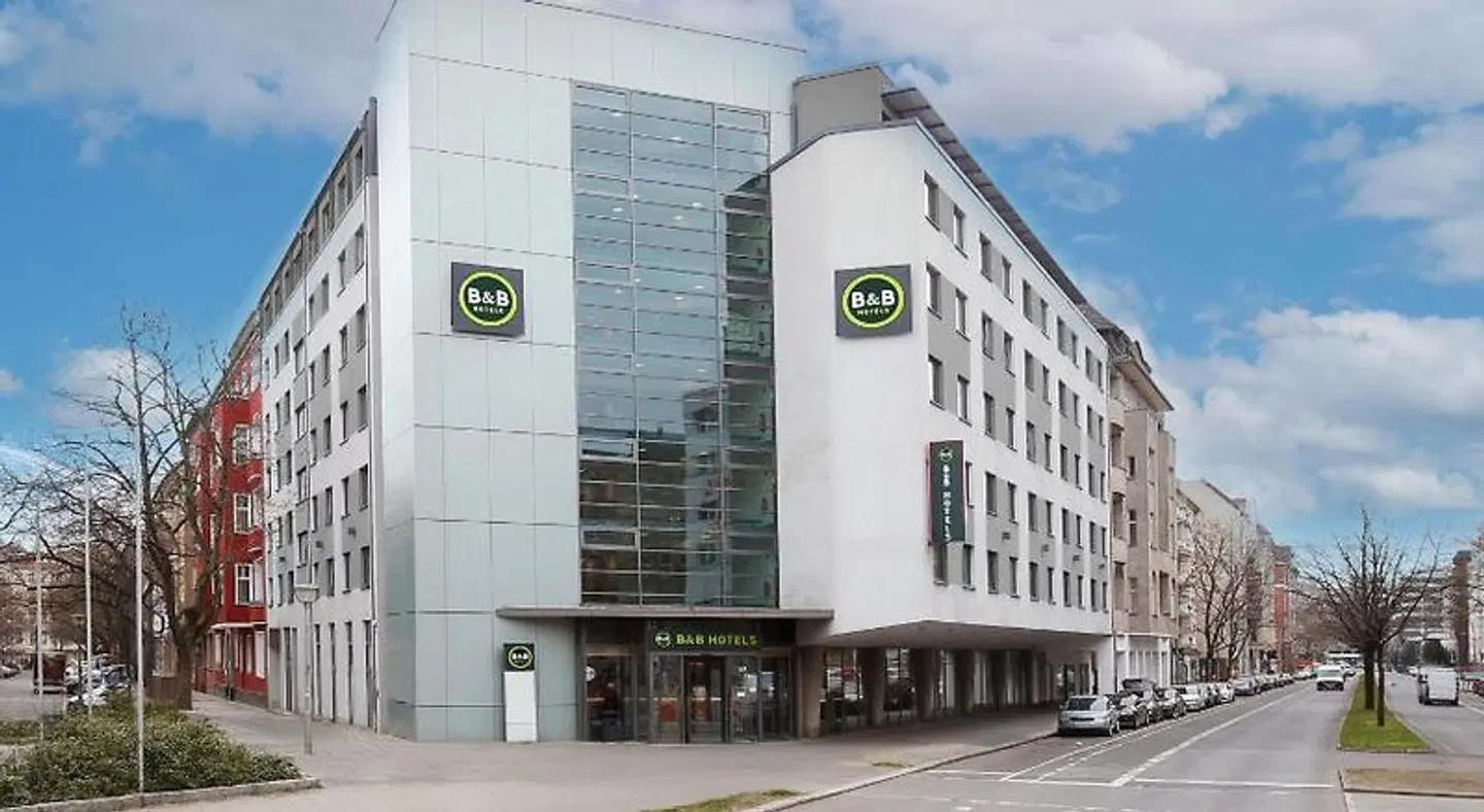 B&B HOTEL Berlin City West EXTERIOR