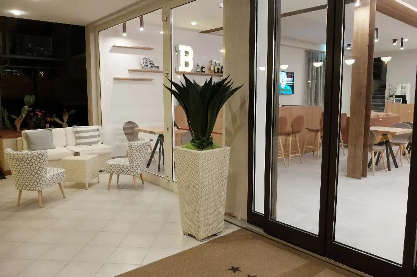 Aurea LOUNGE_LOBBY