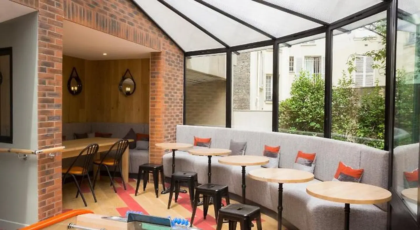 Hôtel Izzy by HappyCulture Restaurant