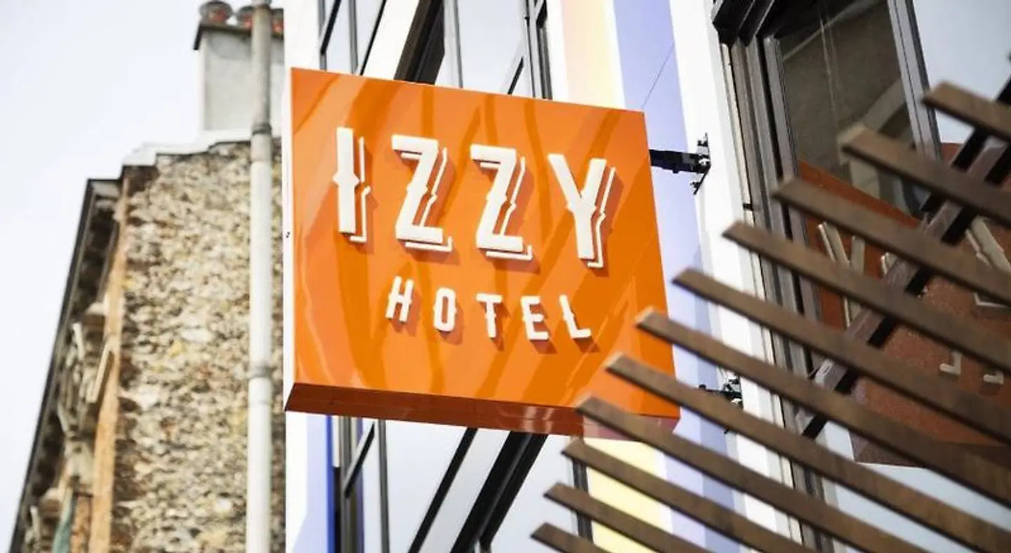 Hôtel Izzy by HappyCulture Bar