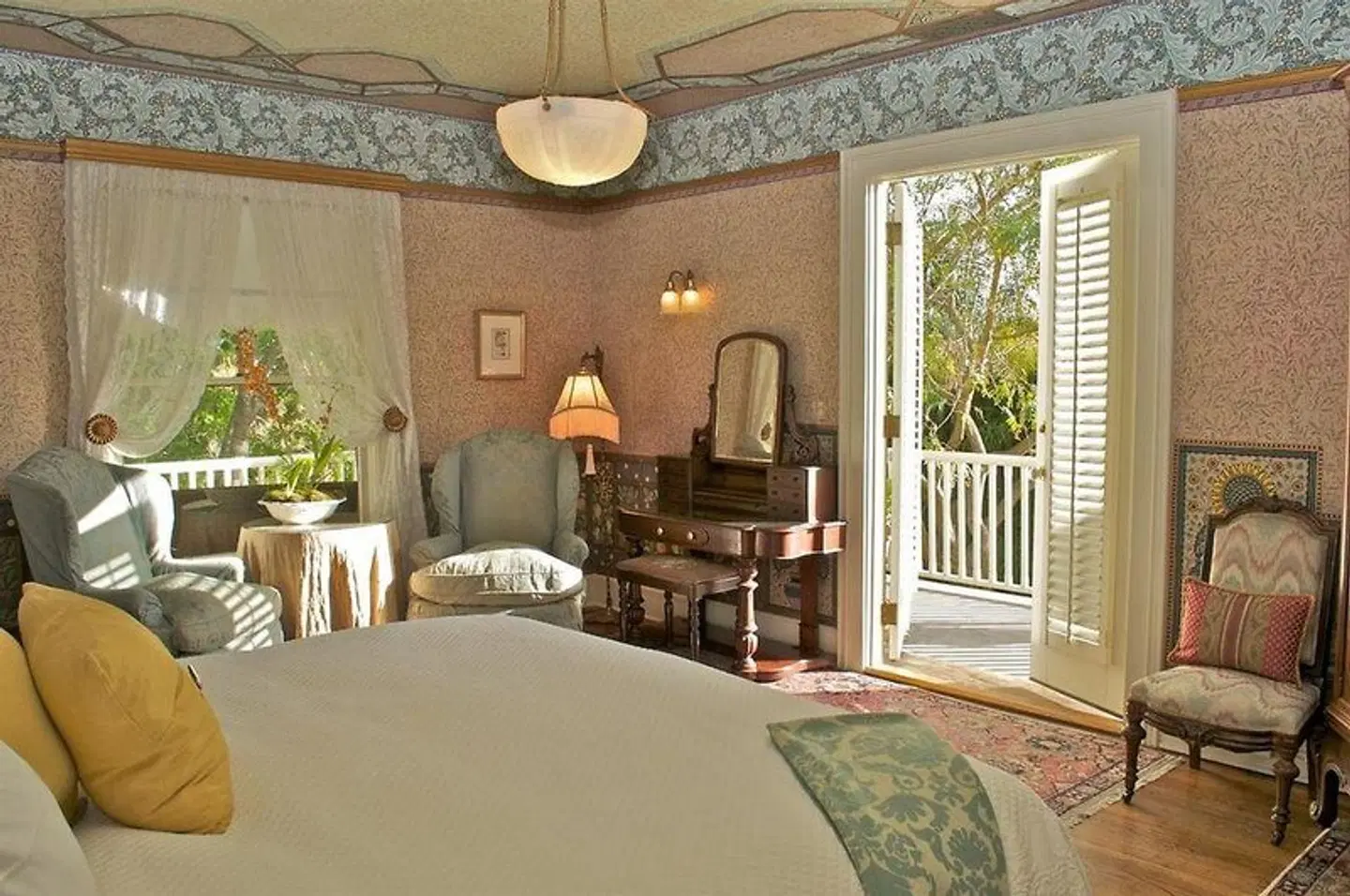 Simpson House Inn ROOM_EXAMPLE