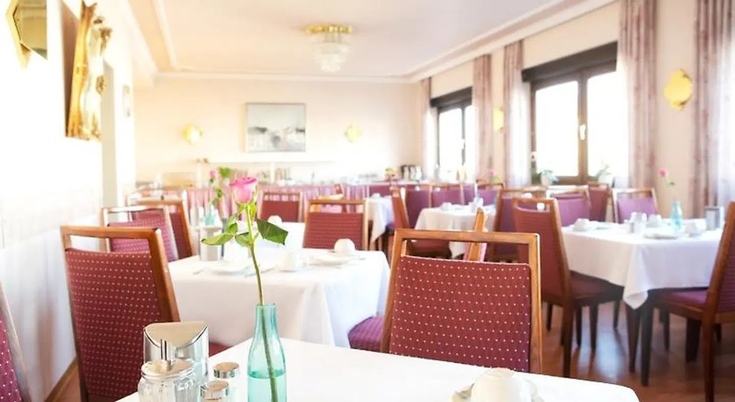 Huss Konferenz