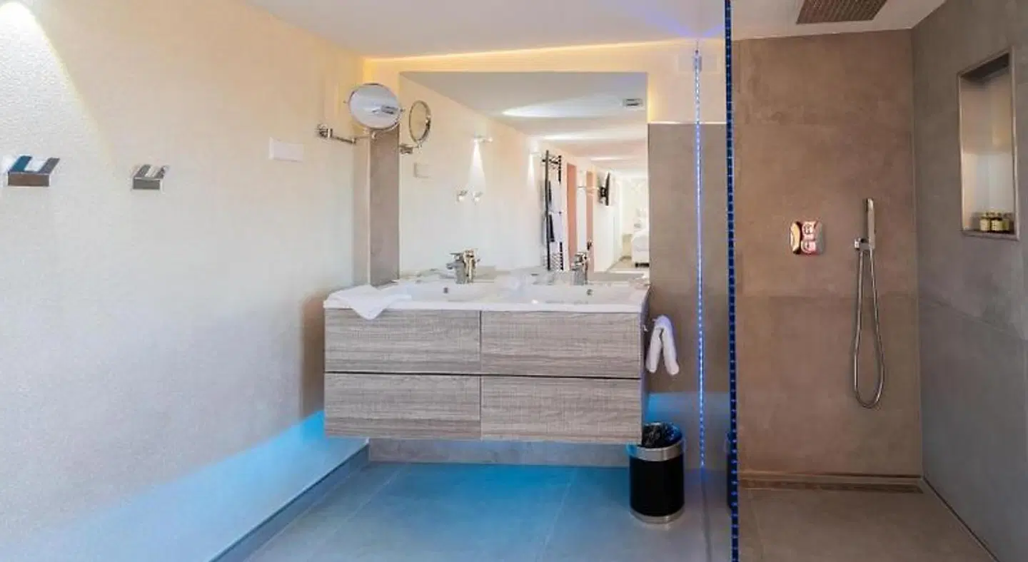 Liebknecht 13 Badezimmer