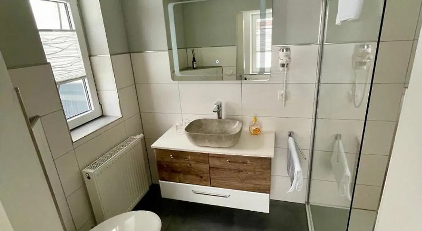 Landhotel Zum Hirsch Badezimmer