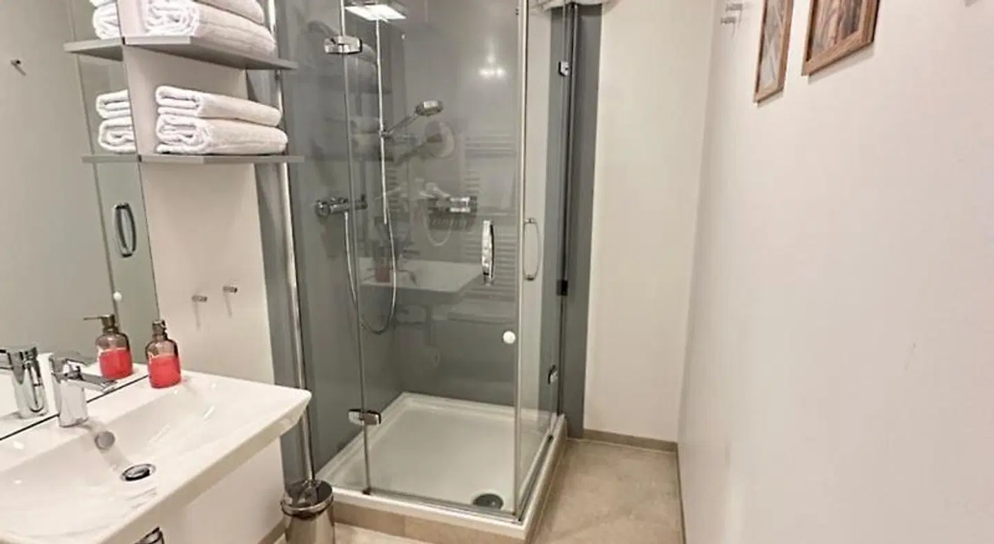 Open-Water-Resort Badezimmer