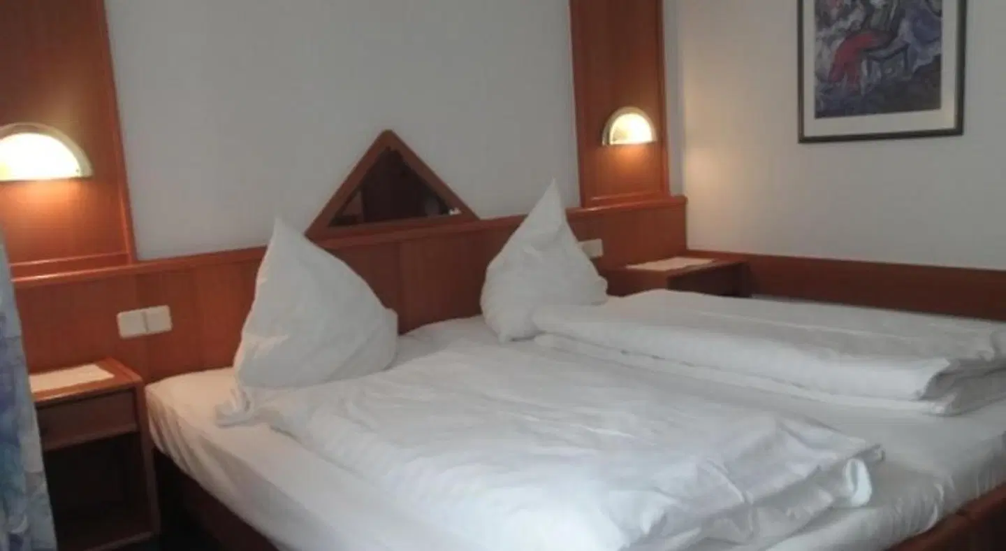 Landgasthof Hotel Bechtel ROOM_EXAMPLE