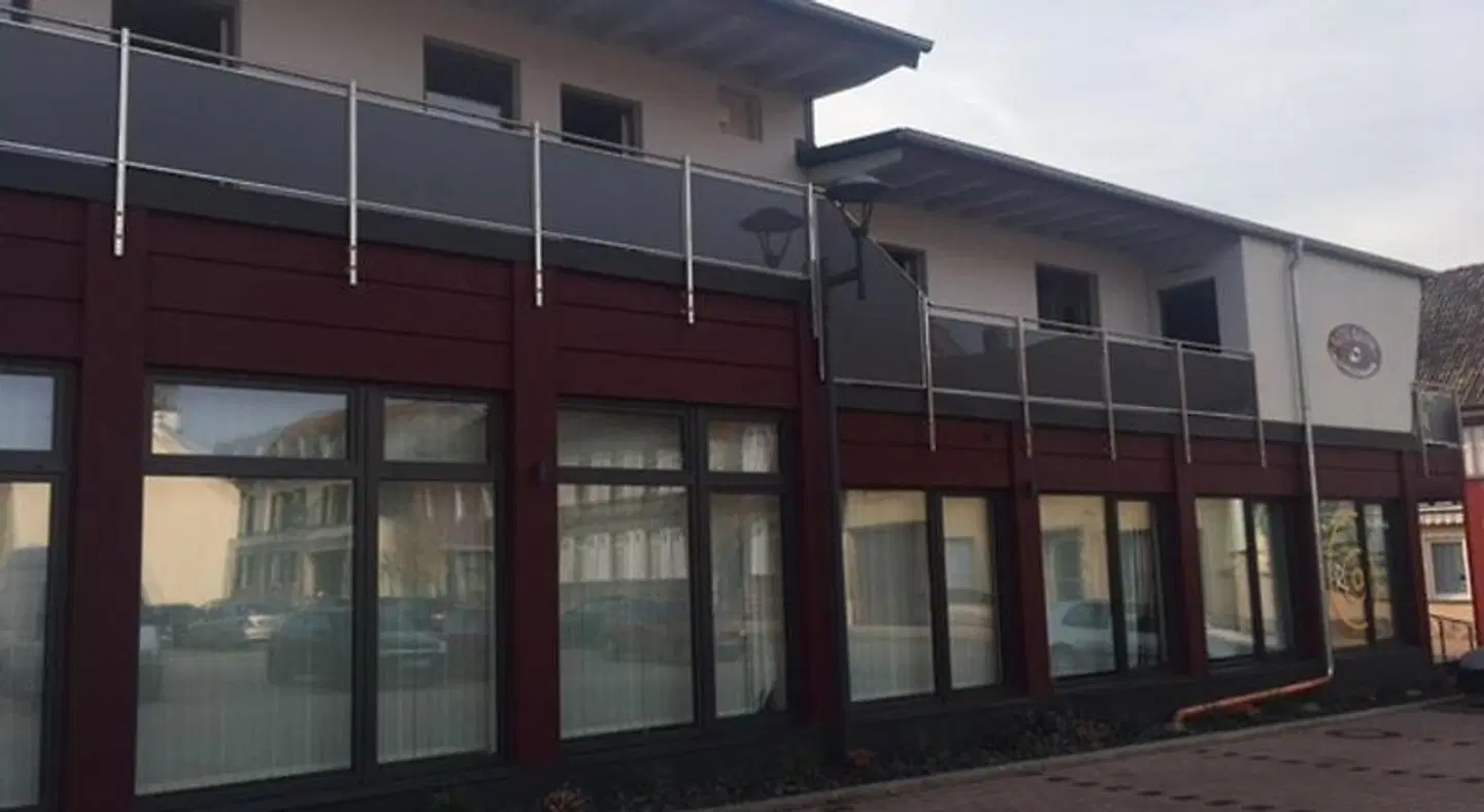 Boardinghouse Alte Bank EXTERIOR