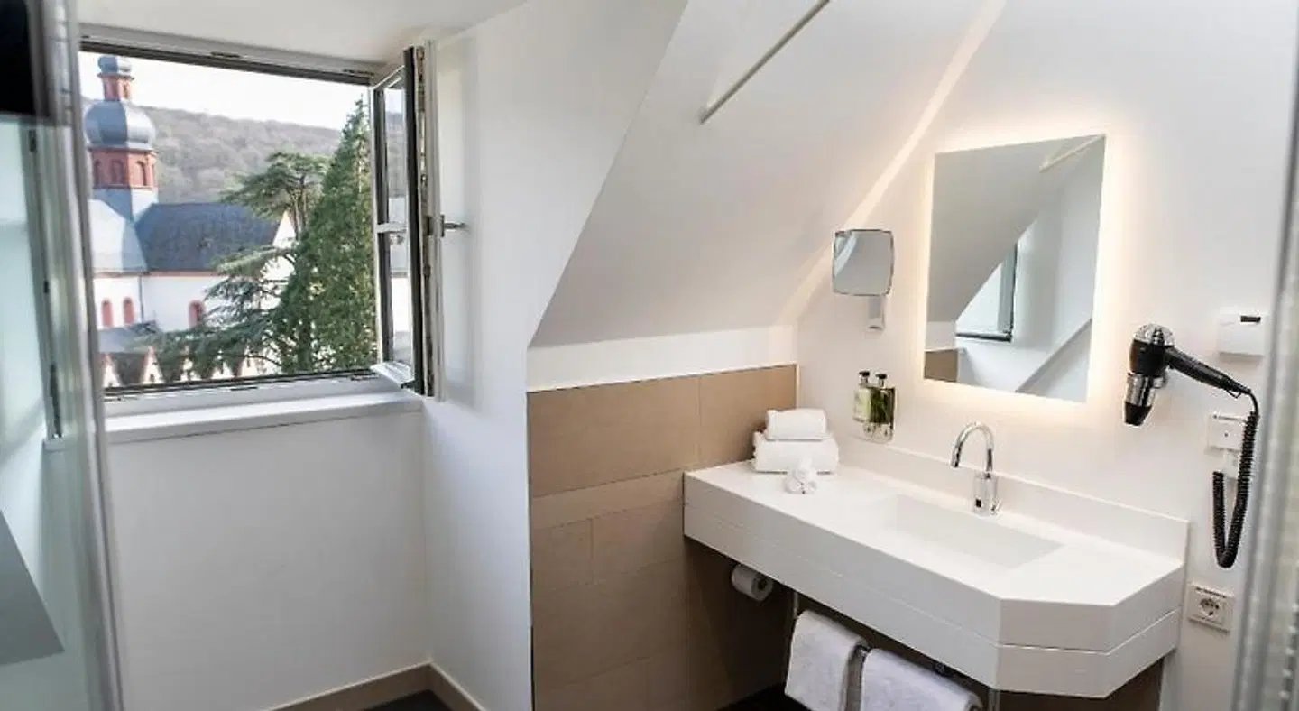 Hotel Kloster Eberbach Badezimmer