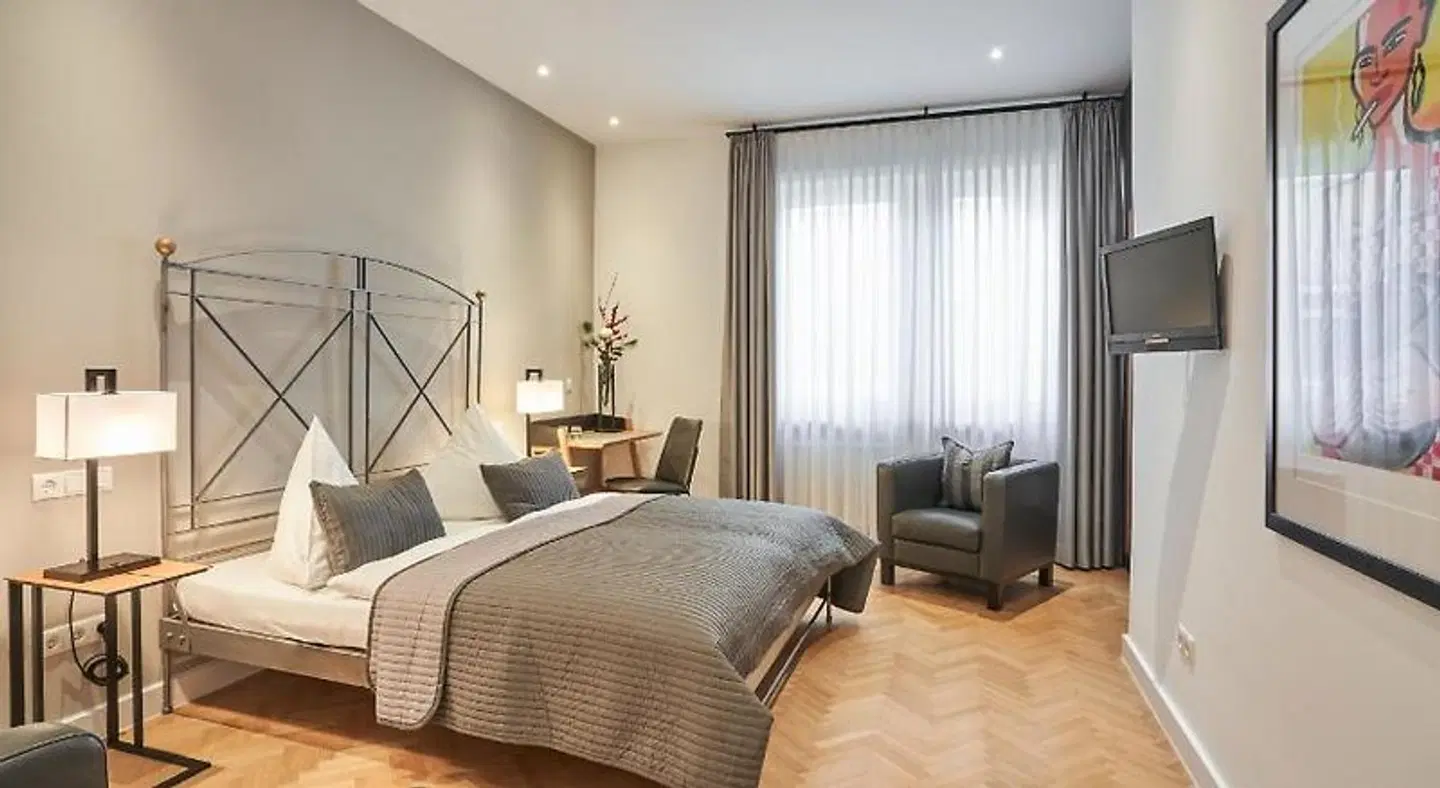 Goldener Engel ROOM_EXAMPLE