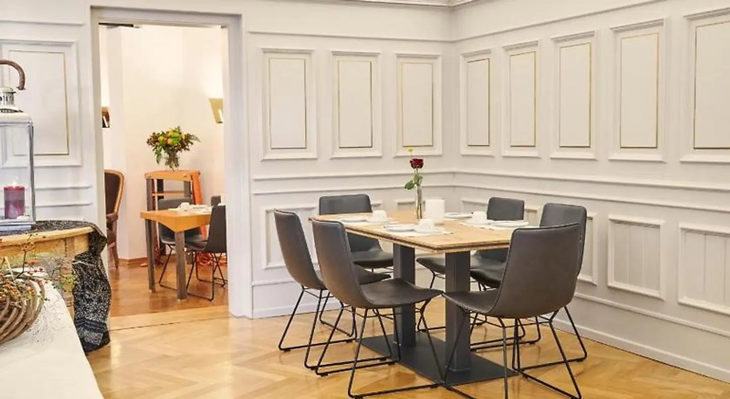 Goldener Engel Konferenz