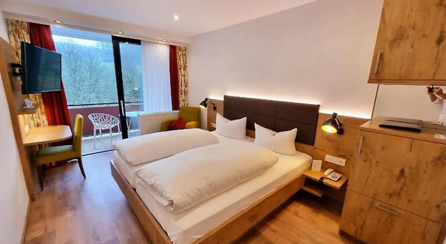 Siegfriedbrunnen ROOM_EXAMPLE