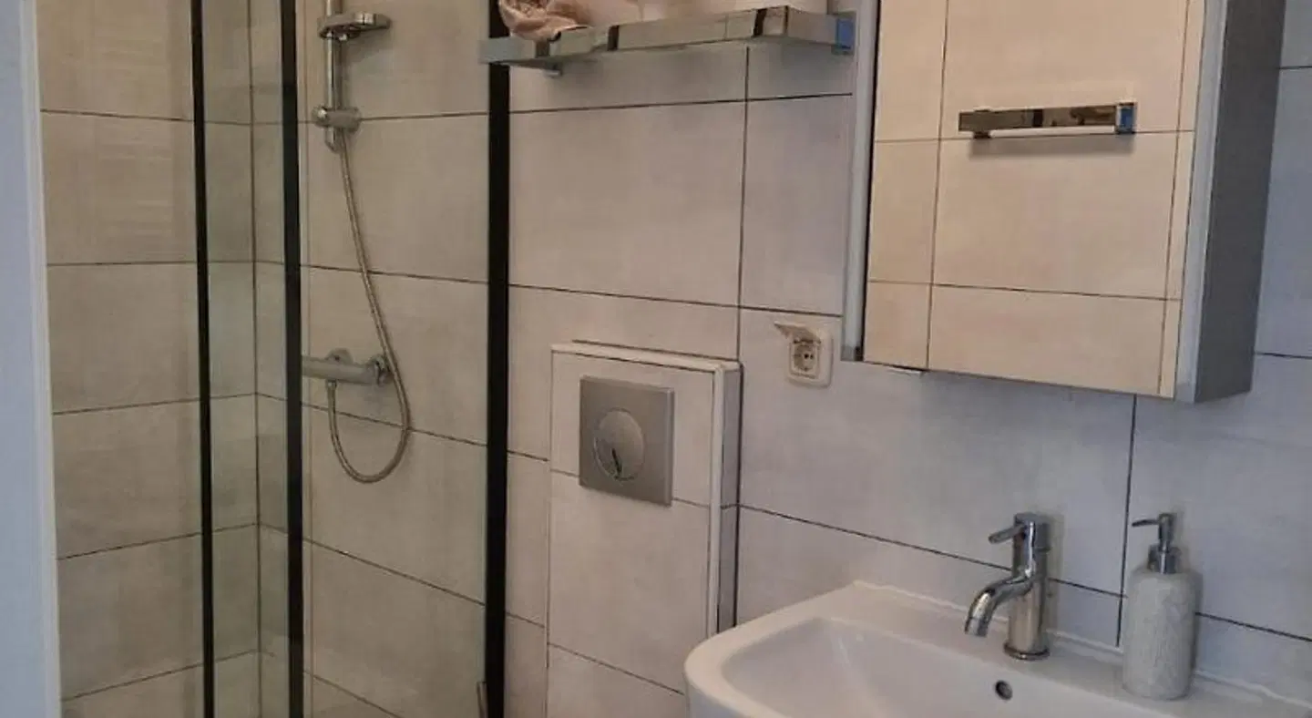 Privatzimmer König Badezimmer