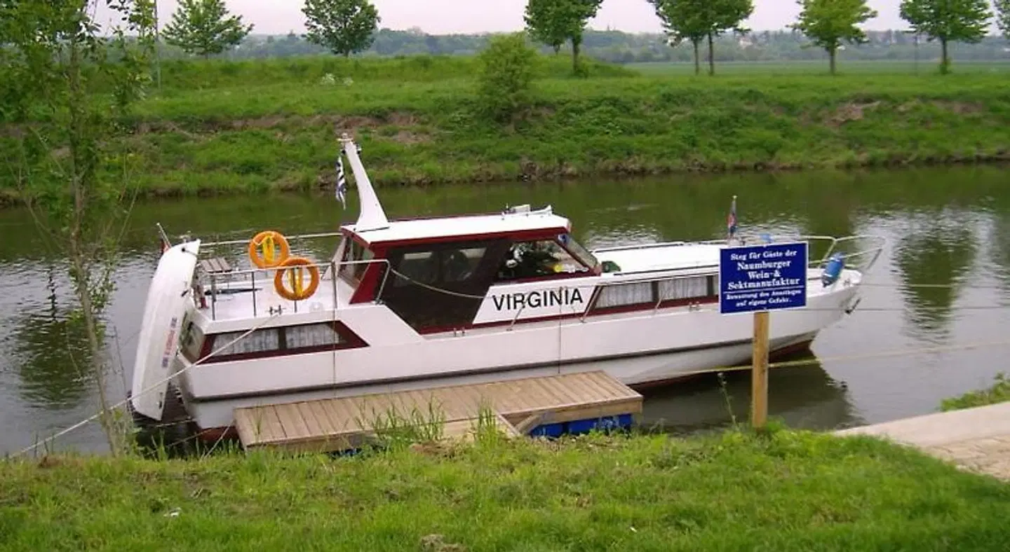 Naumburger Wein & Sekt Manufaktur - Pension 1824 EXTERIOR