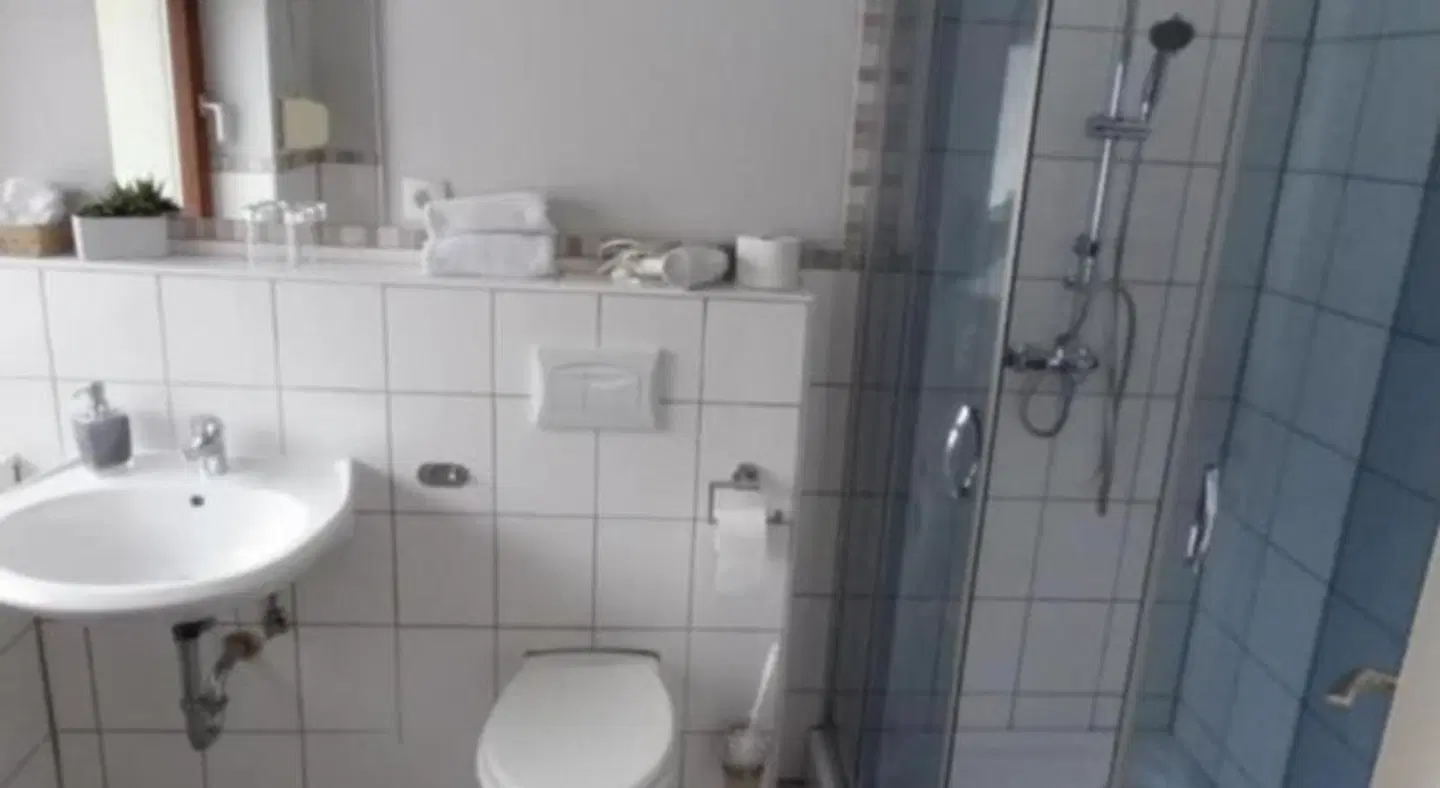 Zum Schleicher Kuckuck Badezimmer