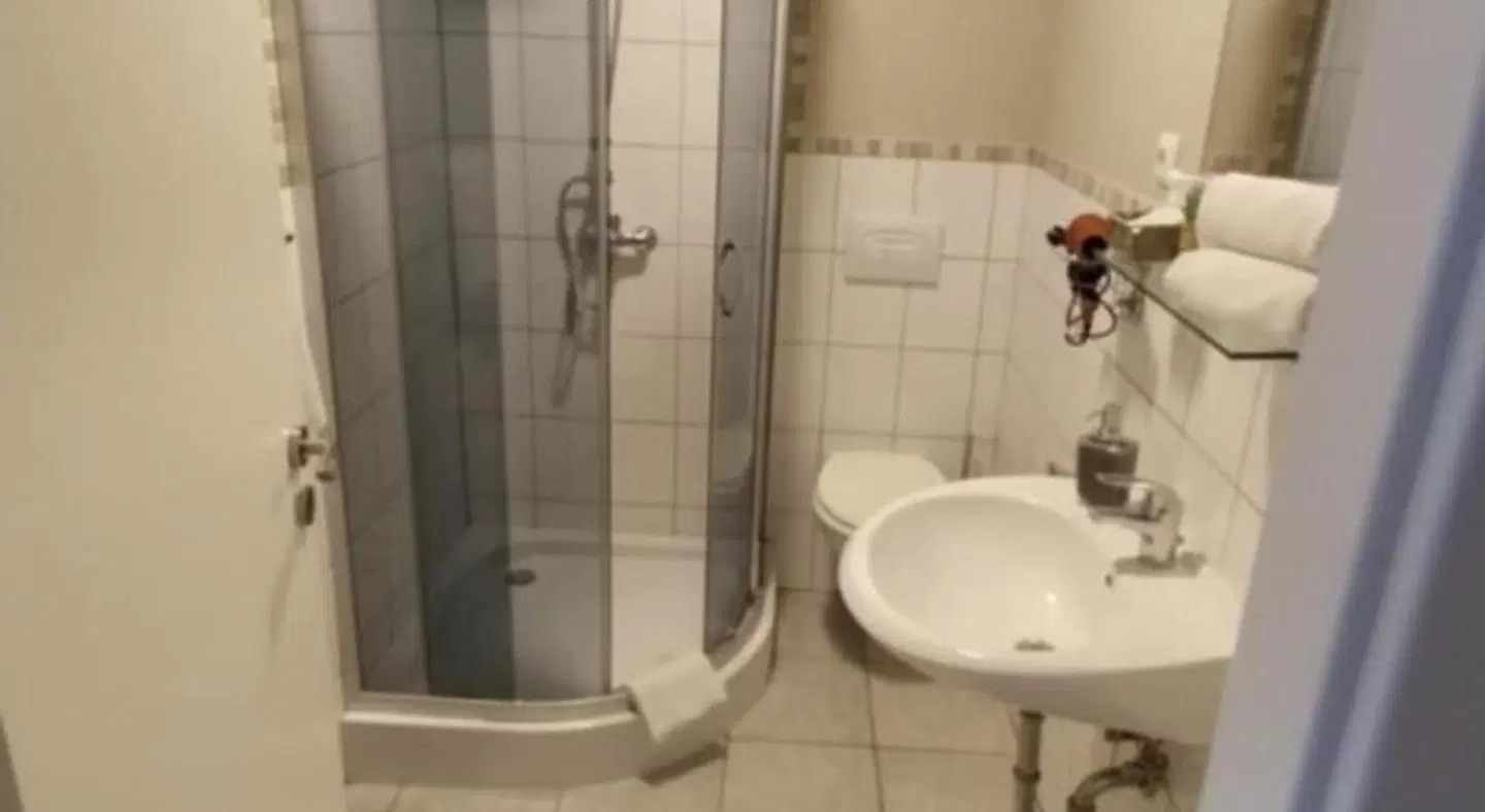 Zum Schleicher Kuckuck Badezimmer
