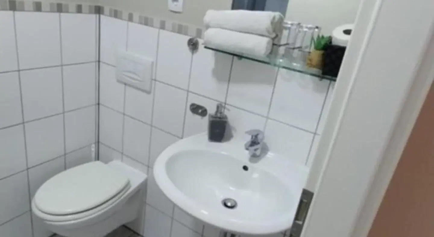 Zum Schleicher Kuckuck Badezimmer