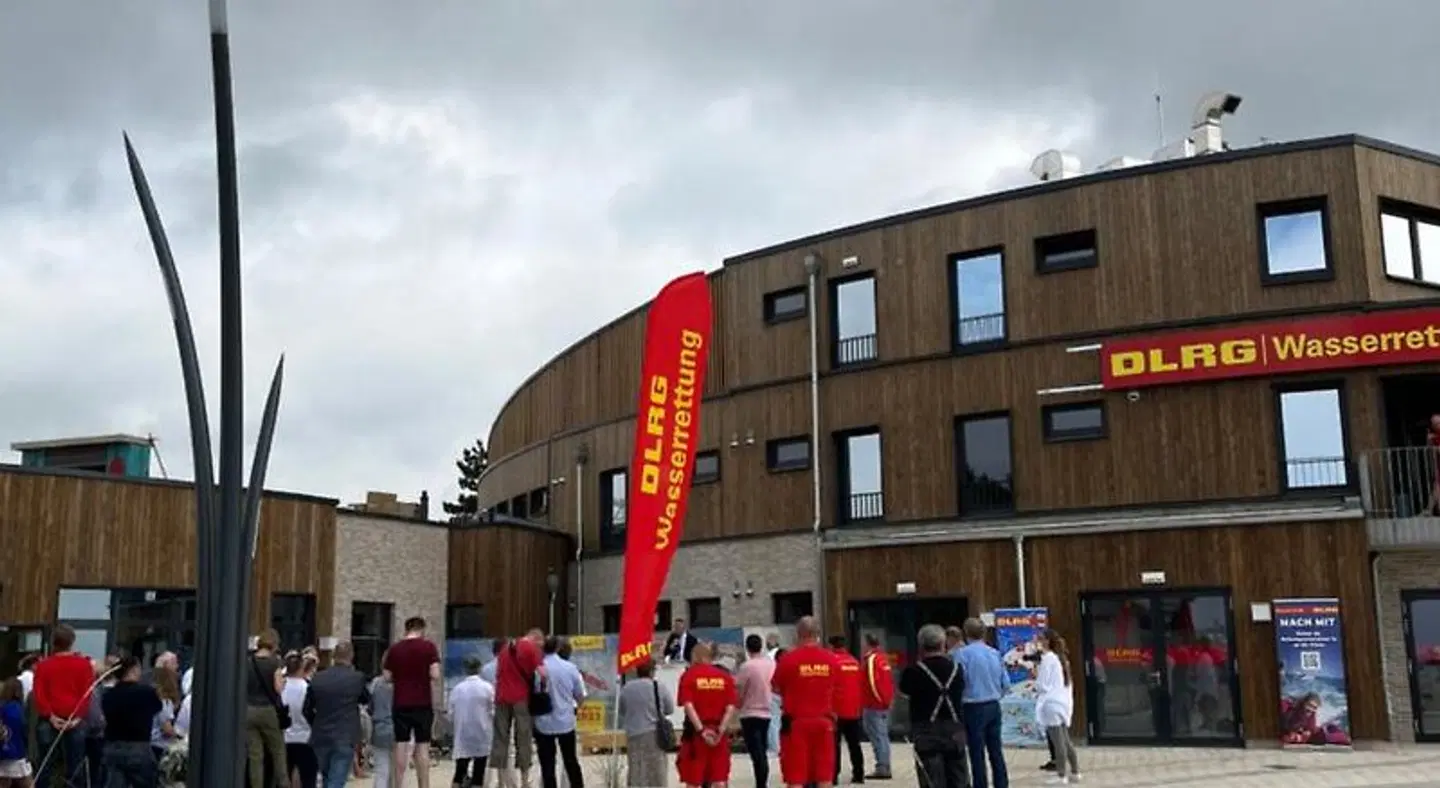 Surf Rescue Club SPORTS_AND_LEISURE