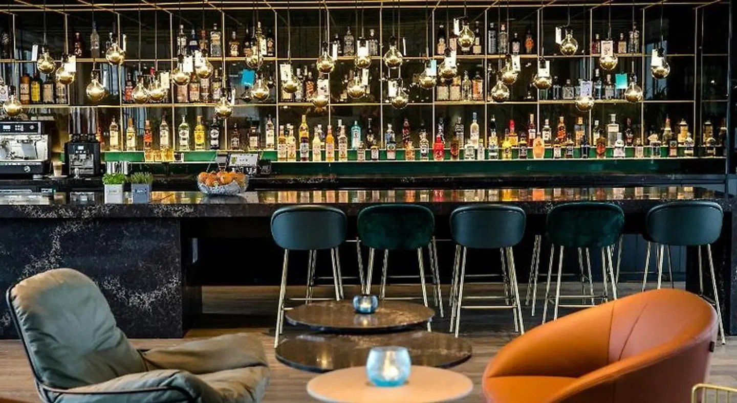 Motel One Rotterdam Bar
