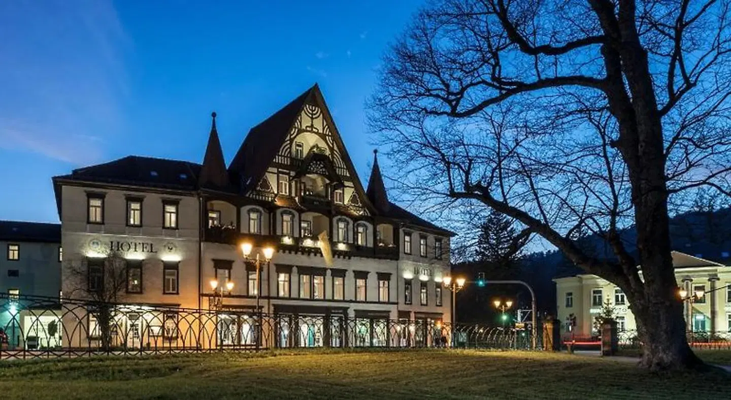 Sächsischer Hof EXTERIOR
